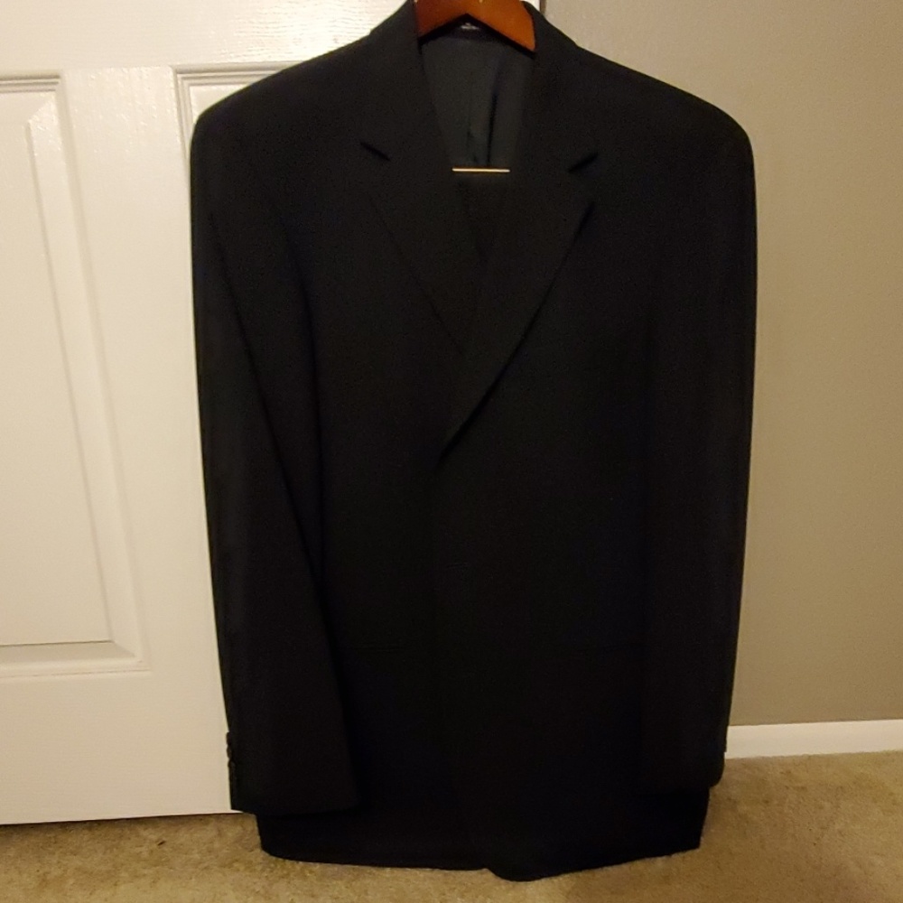 Hugo Boss classic suit, 42